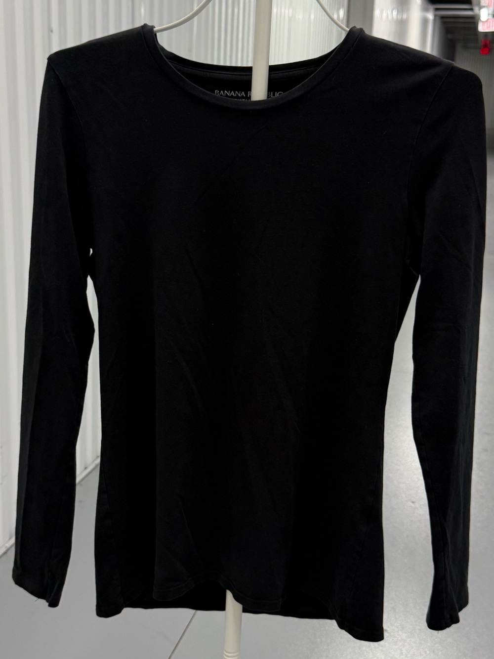 Banana Republic Black Long Sleeve Crewneck Top
